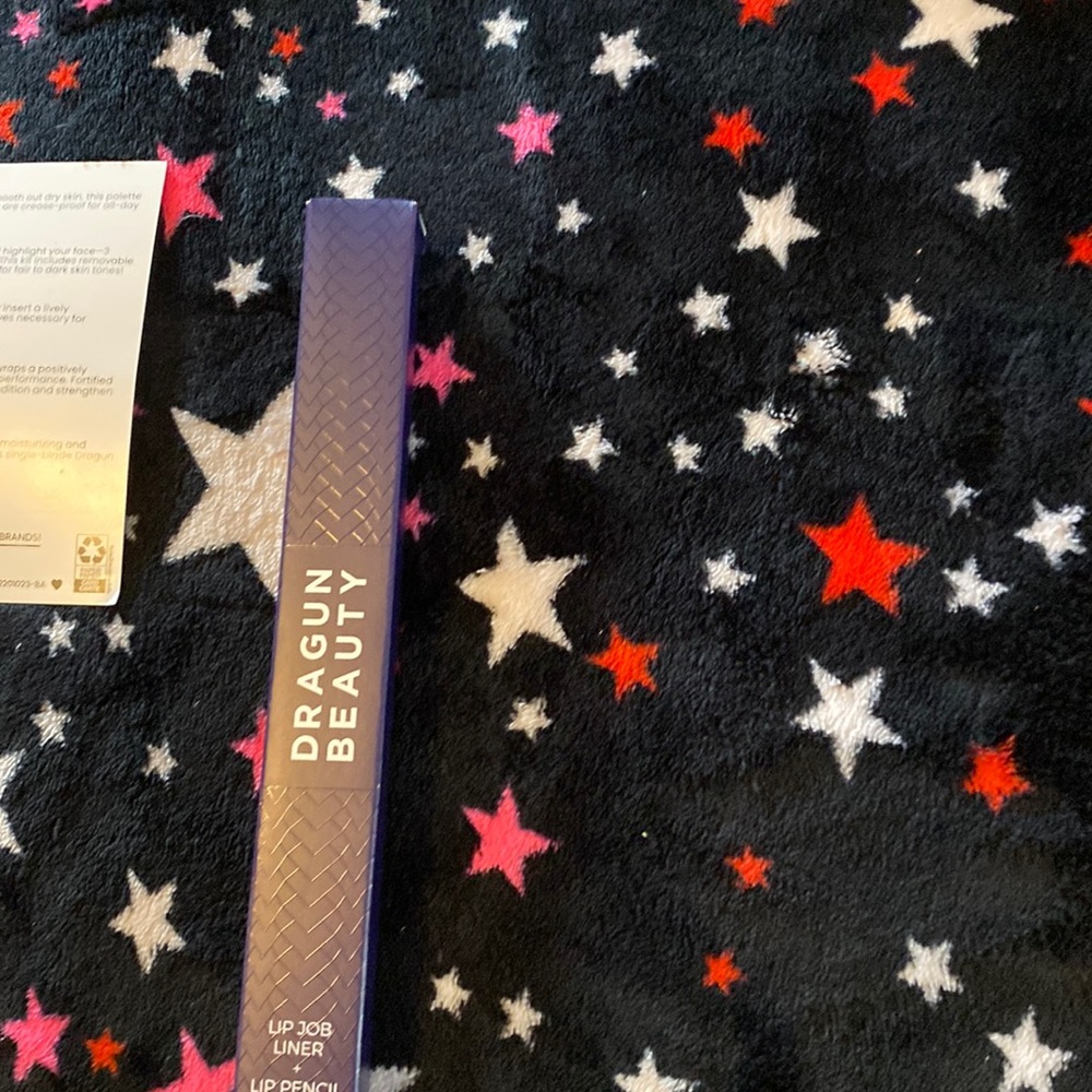 Dragun Beauty Lip Job Liner & Sharpener